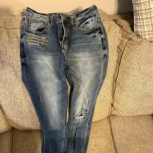 HIPPIE LAUNDRY MID RISE SKINNY DISTRESSED JEANS